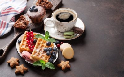 Jak komponować przekąski, które idealnie pasują do Twojej ulubionej kawy?