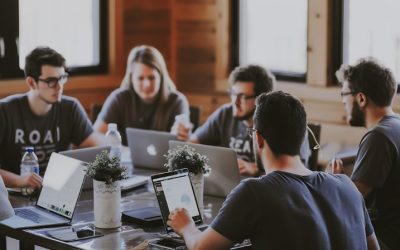 Jak bootcamp wpływa na przyswajanie wiedzy? Intensywna nauka w pigułce